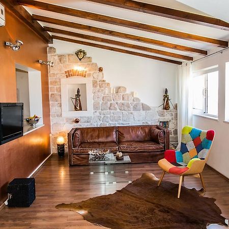 Catherine'S Garden Apartment Sibenik Room photo