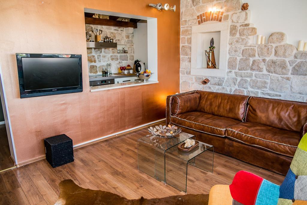 Catherine'S Garden Apartment Sibenik Room photo