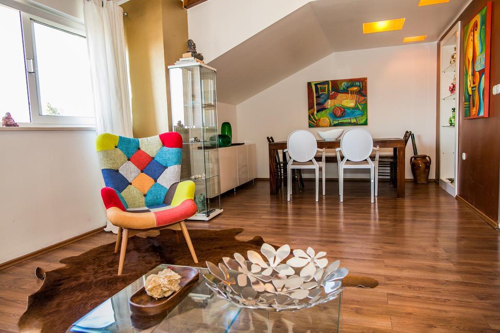 Catherine'S Garden Apartment Sibenik Room photo